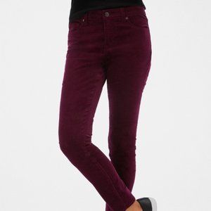 GAP Mid Rise Legging Corduroy Jeans. 18/34R